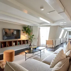  Lägenhet Luxury Penthouse - Private Balcony - Heart Of