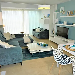 Le Dauphin Climatisation Fibre 4 Personnes Cassis